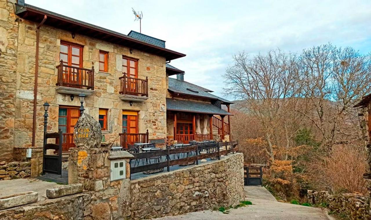 Hotel Rural La Casa De Irene Lubian ภายนอก รูปภาพ