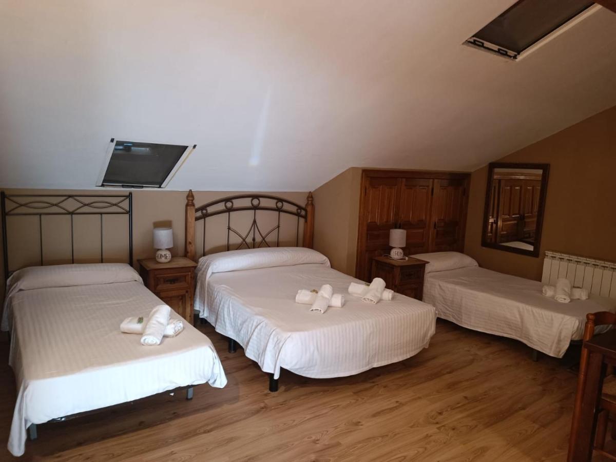 Hotel Rural La Casa De Irene Lubian ภายนอก รูปภาพ